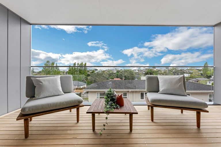 Photo of property in 5/49 Northboro Road, Belmont, Auckland, 0622