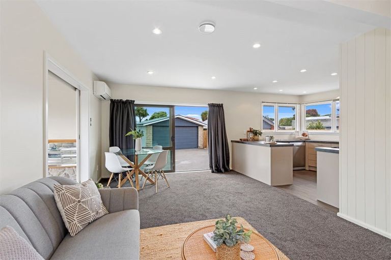 Photo of property in 149 Springs Road, Hornby, Christchurch, 8042