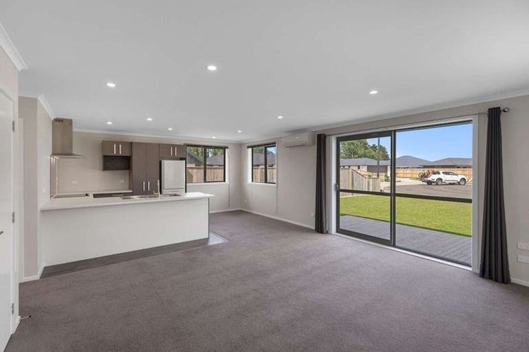 Photo of property in 35 Oldfield Lane, Marton, 4710