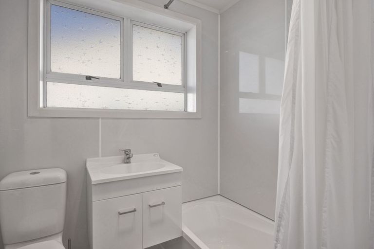 Photo of property in 304 South Road, Hawera, 4610