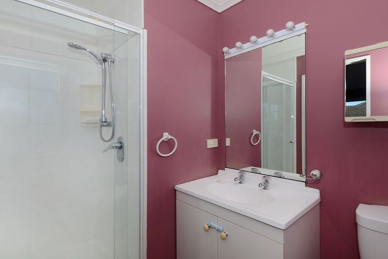 Photo of property in 16 Pebble Beach Boulevard, Te Kamo, Whangarei, 0112