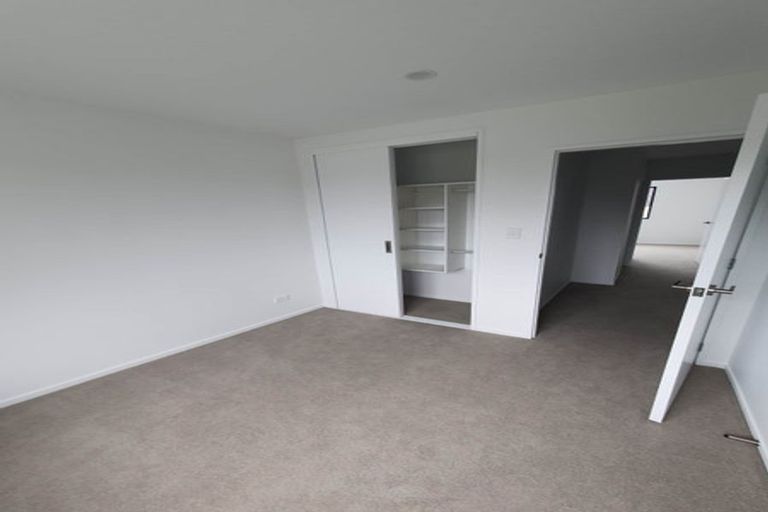 Photo of property in 7 Eileen Newey Place, Henderson, Auckland, 0612