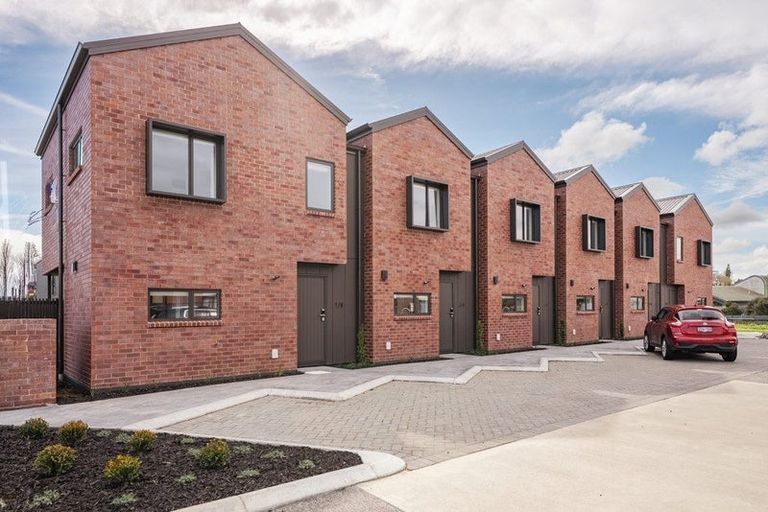 Photo of property in 4/9 Vesty Avenue, Hillcrest, Hamilton, 3216