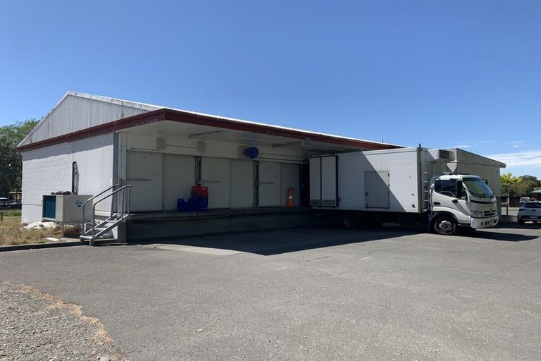 Photo of property in 54 Eders Road, Woodend, 7610