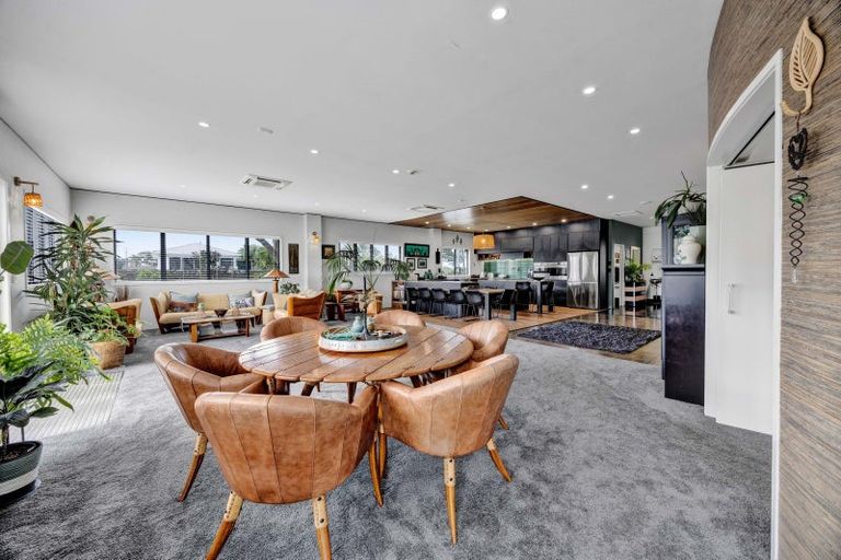 Photo of property in Headlands Opunake, 32 Fox Street, Opunake, 4616