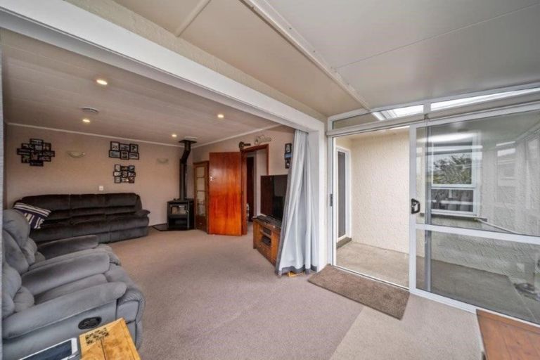 Photo of property in 116 Waihi Road, Hawera, 4610