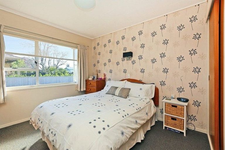 Photo of property in 1/512 Fitzroy Avenue, Hastings, 4122