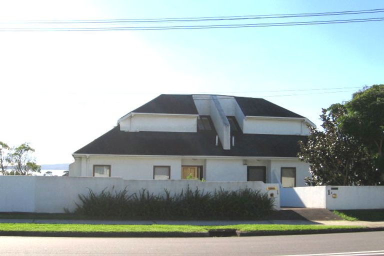 Photo of property in 1a Takutai Avenue, Bucklands Beach, Auckland, 2012