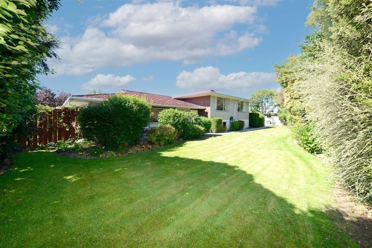 Photo of property in 50 Kent Lodge Avenue, Avonhead, Christchurch, 8042