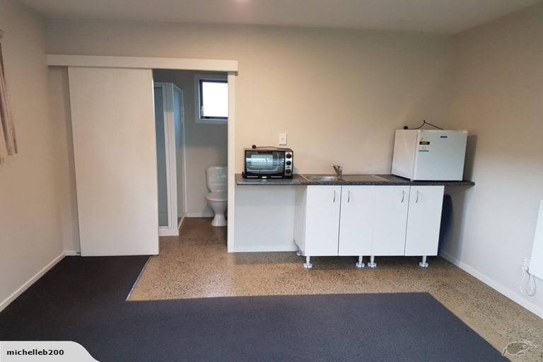 Photo of property in 4 Cotter Place, Hamilton East, Hamilton, 3216