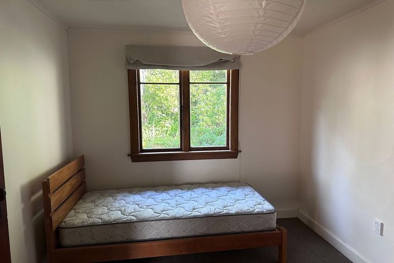 Photo of property in 36 Aratoro Place, Mount Pleasant, Christchurch, 8081