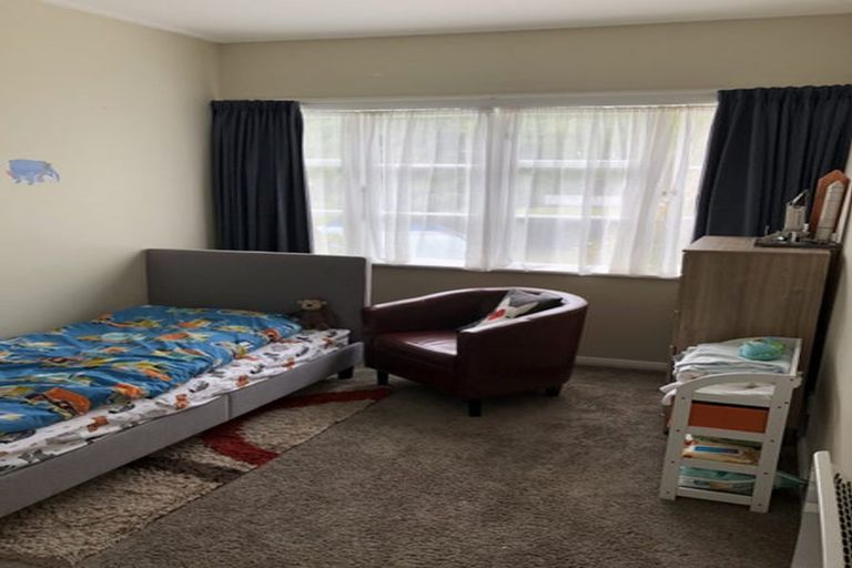 Photo of property in 17 Bauchop Road, Waterloo, Lower Hutt, 5011