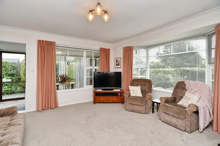 Photo of property in 128 Studholme Street, Somerfield, Christchurch, 8024