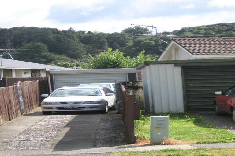 Photo of property in 1/35 Gemstone Drive, Birchville, Upper Hutt, 5018