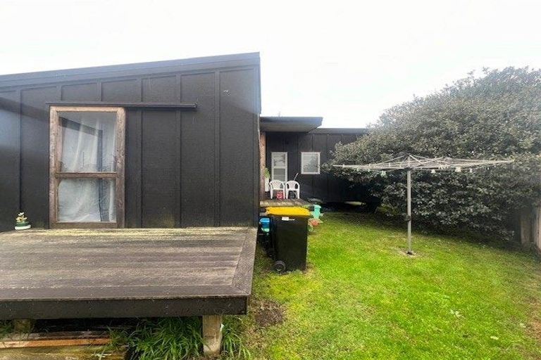 Photo of property in 8b Ngatai Road, Otumoetai, Tauranga, 3110