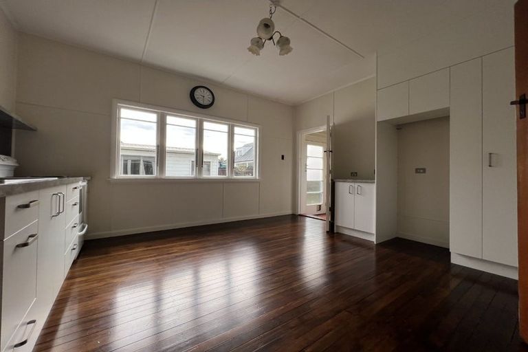 Photo of property in 17a Ranui Road, Stoke, Nelson, 7011
