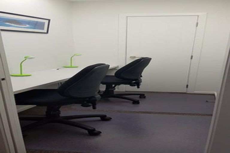 Photo of property in 6 Learning Rock Lane, Wanaka, 9305