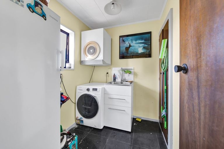 Photo of property in 5c Hunter Street, Hawera, 4610