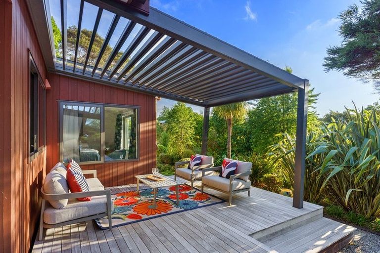 Photo of property in 154 Ngarara Road, Waikanae, 5391
