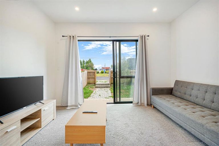Photo of property in 96e Walmsley Road, Favona, Auckland, 2024