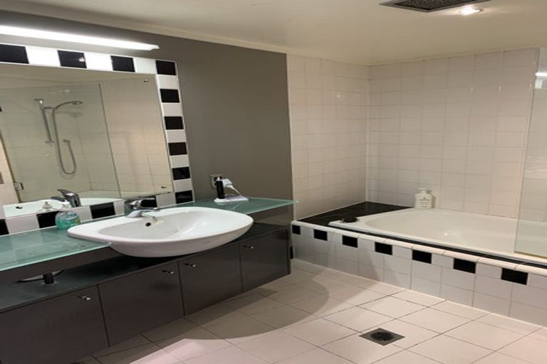 Photo of property in Dominion Apartments, 16/80u Victoria Street, Wellington Central, Wellington, 6011