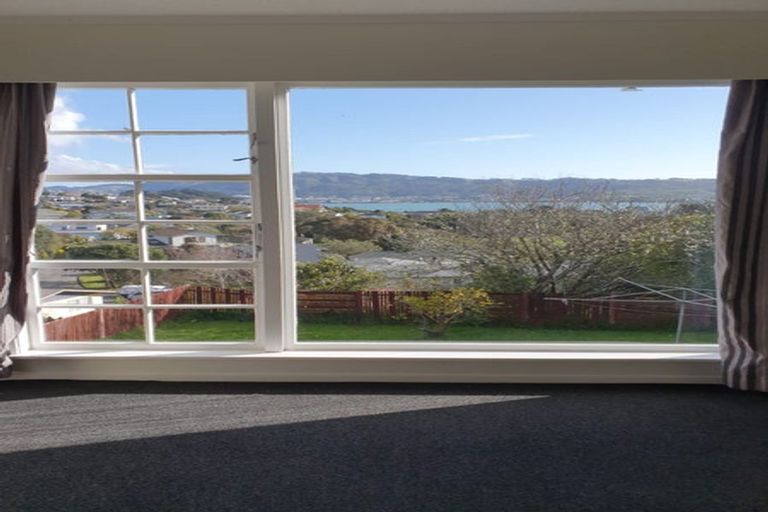 Photo of property in 20 Tweed Road, Papakowhai, Porirua, 5024