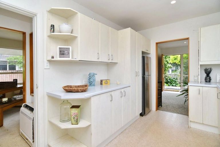 Photo of property in 27 Heathglen Avenue, Parklands, Christchurch, 8083