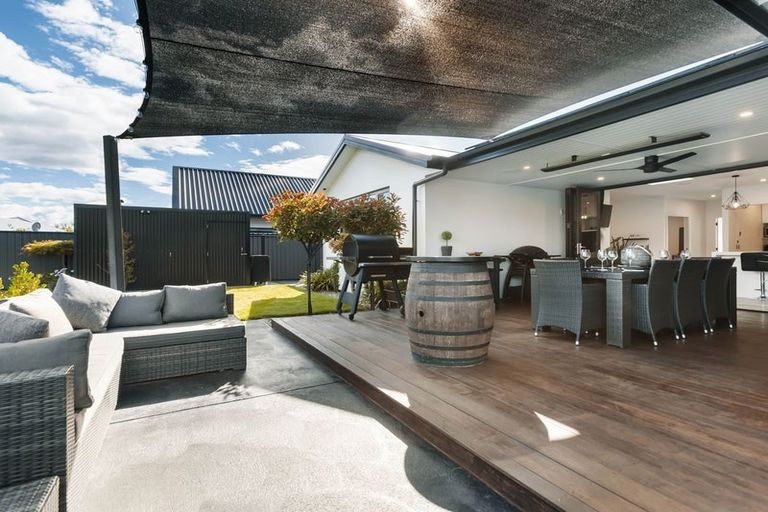 Photo of property in 6 Hortons Way, Cromwell, 9310