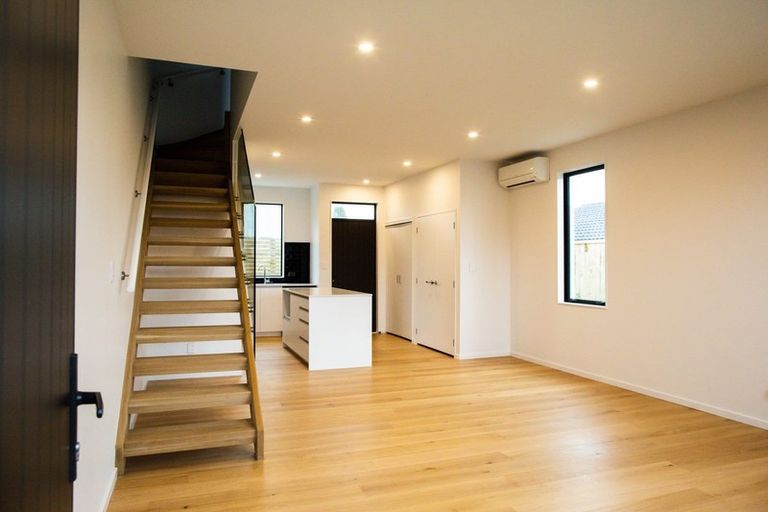 Photo of property in 10 Cook Street, Karori, Wellington, 6012