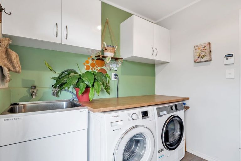 Photo of property in 68 Homedale Street, Pukehangi, Rotorua, 3015