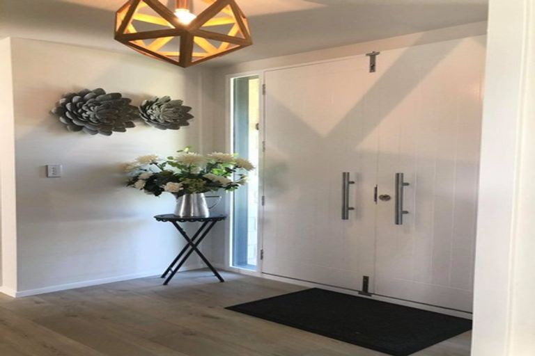 Photo of property in 1 Hawthorn Mews, Rangiora, 7400