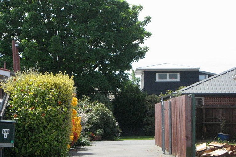 Photo of property in 65 Daniels Road, Redwood, Christchurch, 8051