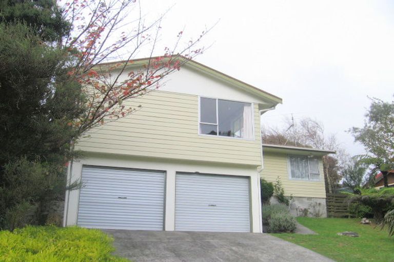 Photo of property in 111 Spinnaker Drive, Whitby, Porirua, 5024