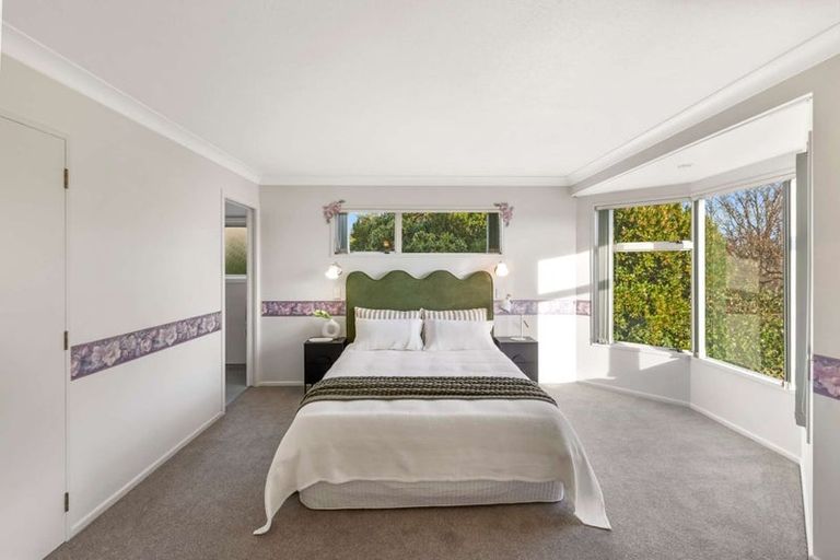 Photo of property in 43 Aotea Crescent, Gore, 9710