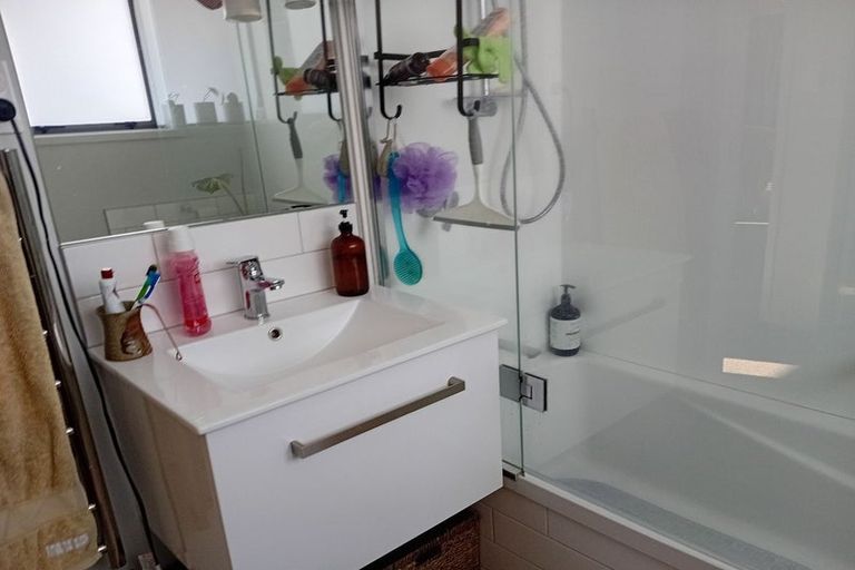 Photo of property in 21 Baycroft Avenue, Parkvale, Tauranga, 3112