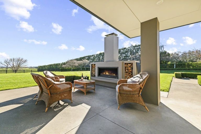 Photo of property in 195 Batty Road, Kingseat, Papakura, 2580