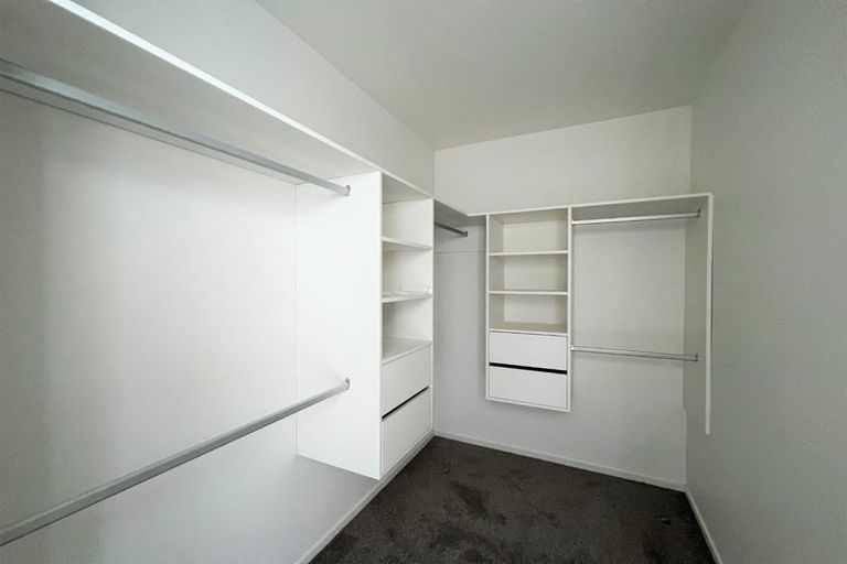 Photo of property in 30c Durham Street, Te Atatu Peninsula, Auckland, 0610