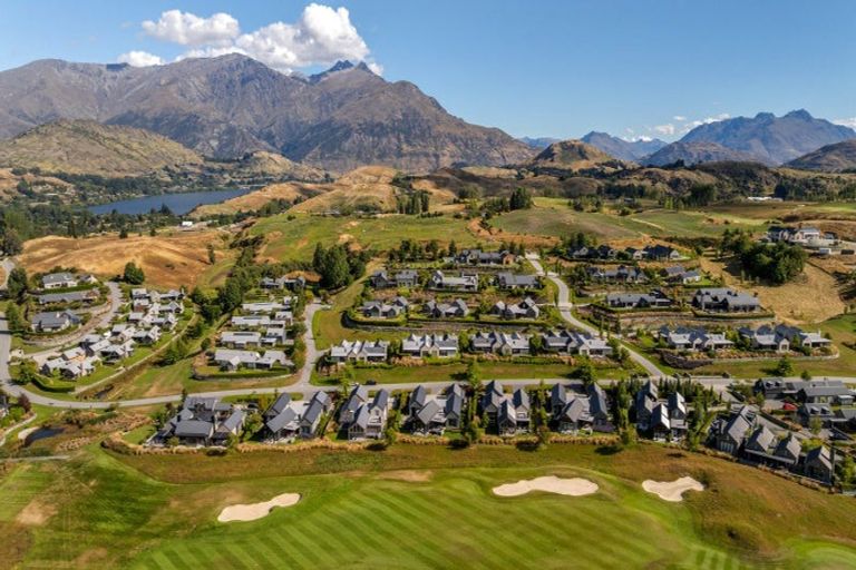 Photo of property in Millbrook Resort, 4 Dalgleish Lane, Arrowtown, 9371