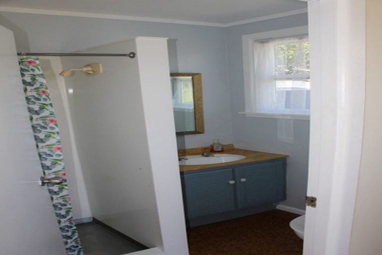 Photo of property in 21 Nicholas Avenue, Whitianga, 3510