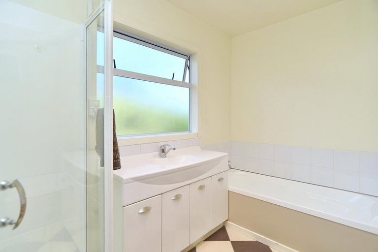 Photo of property in 93 Veitches Road, Casebrook, Christchurch, 8051