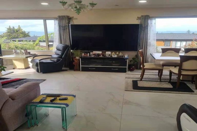 Photo of property in 96 Matipo Road, Mairangi Bay, Auckland, 0630