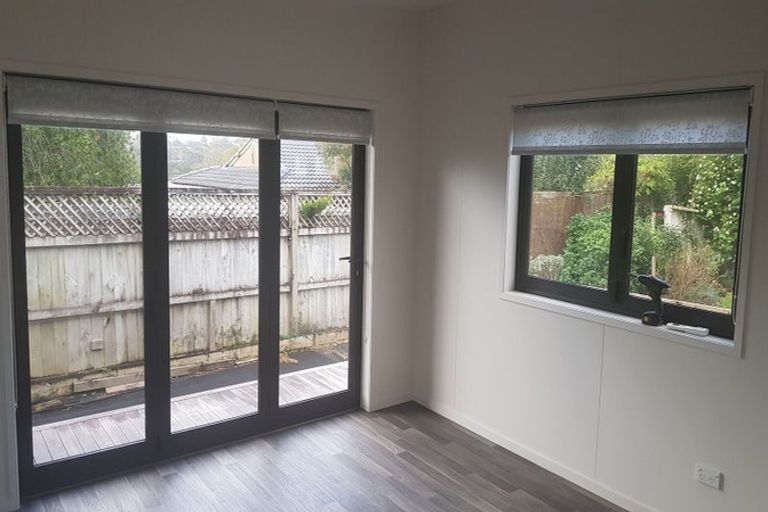 Photo of property in 38a Sunnynook Road, Sunnynook, Auckland, 0620