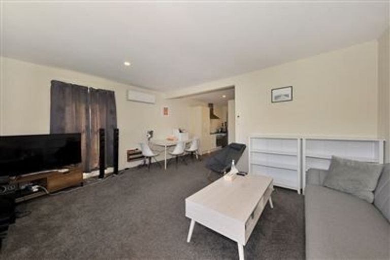 Photo of property in 2/94 Peverel Street, Riccarton, Christchurch, 8041