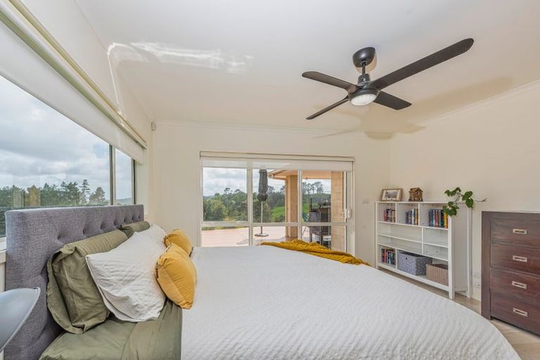 Photo of property in 66 Manuka Grove, Helensville, 0875