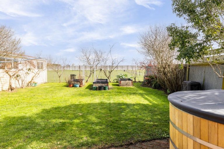 Photo of property in 32 Hyla Road, Haumoana, 4102