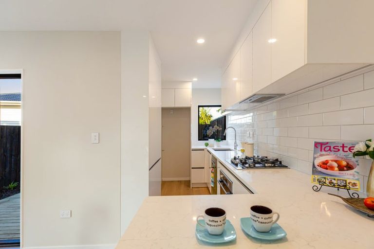 Photo of property in 649d Te Atatu Road, Te Atatu Peninsula, Auckland, 0610