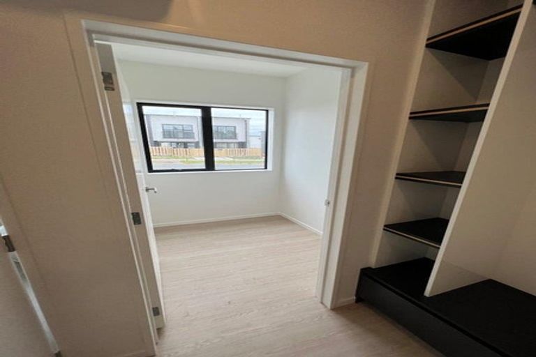 Photo of property in 1a Matakohe Road, Westgate, Auckland, 0814