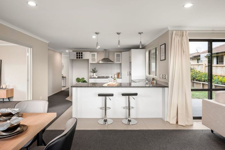Photo of property in 102 Barrington Drive, Huntington, Hamilton, 3210