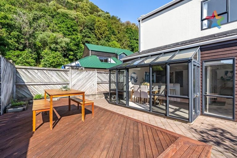 Photo of property in 1/27 Mawson Street, Waiwhetu, Lower Hutt, 5010