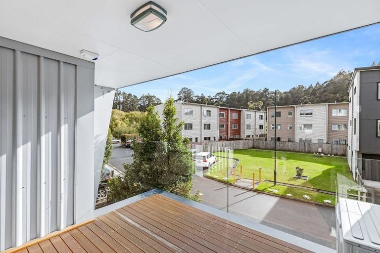 Photo of property in 25/5 Perekia Street, Albany, Auckland, 0632